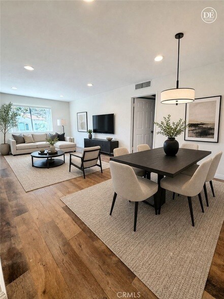 Foto del edificio - 377 W California Ave