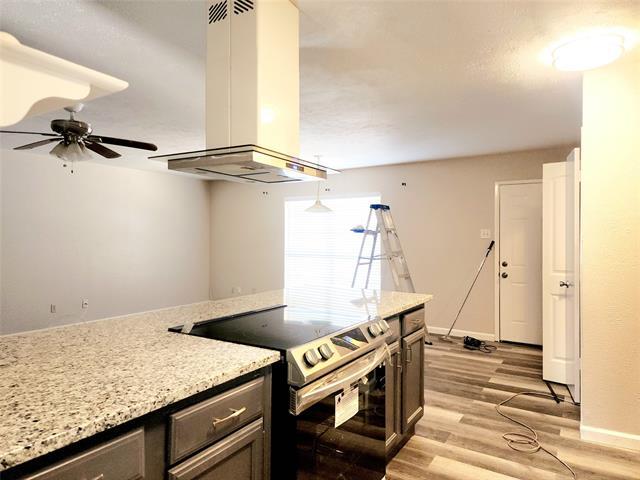 Building Photo - 5221 Kisor Dr