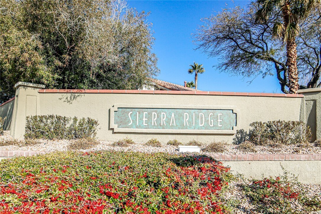 Primary Photo - 1925 Sierra Oaks Ln