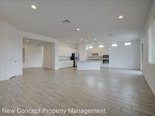 Foto del edificio - 4 br, 2 bath House - 7844 S. Desert Indigo Dr