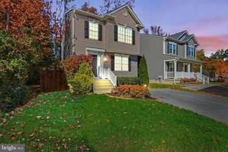 Building Photo - 410 Thelma Rd