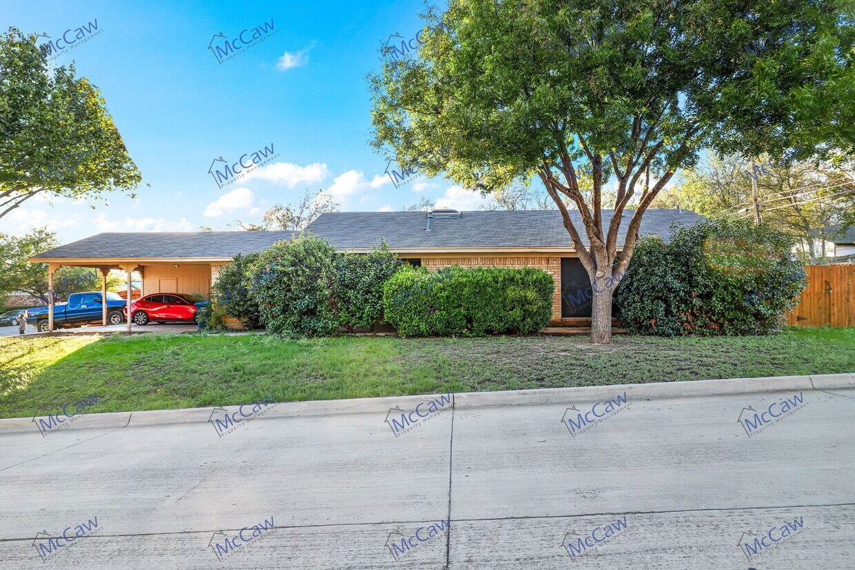 Foto principal - 5002 Geddes Ave