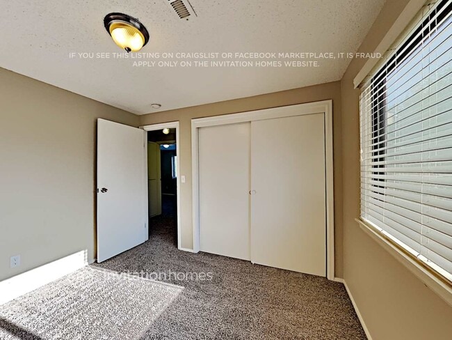 Foto del edificio - 8102 64th St Ct W