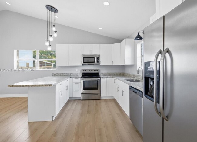 Building Photo - 13550 SW 286th Ter