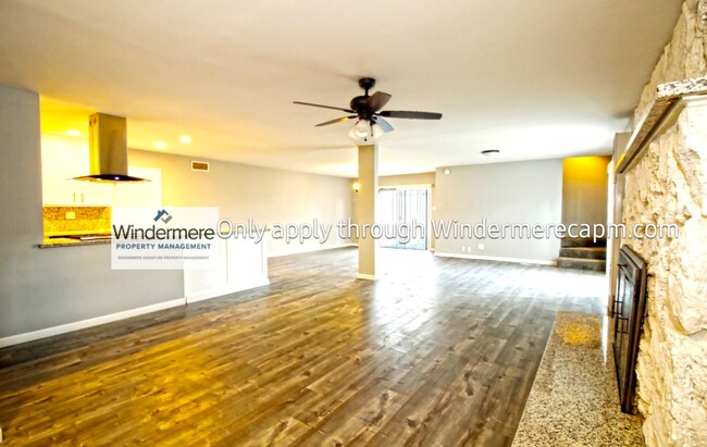 Building Photo - Beautiful Home in West Sacramento