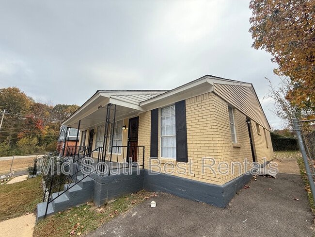 Building Photo - 4426 Sumners Wells Rd