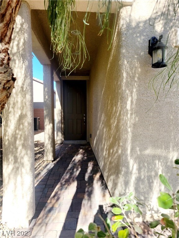 Foto del edificio - 5672 Bishop Flowers St