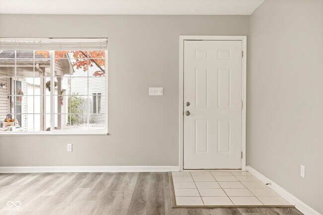 Building Photo - 9989 Worthington Blvd