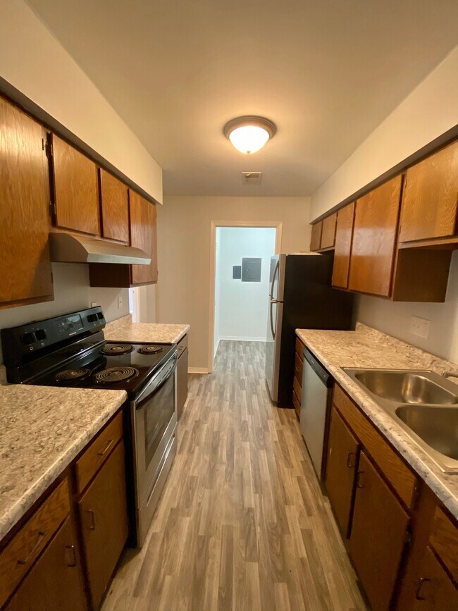 Building Photo - 8961 Andrea Ct