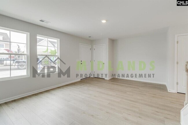 Foto del edificio - 3068 Harborview Dr