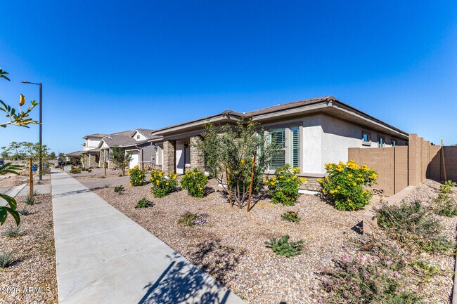Building Photo - 19084 E Caledonia Dr