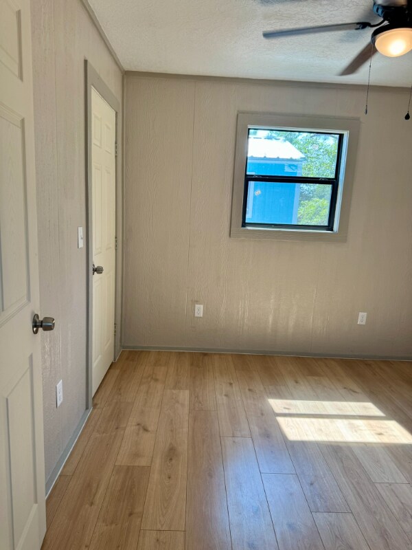 Foto del edificio - 186 Lighthouse Lp