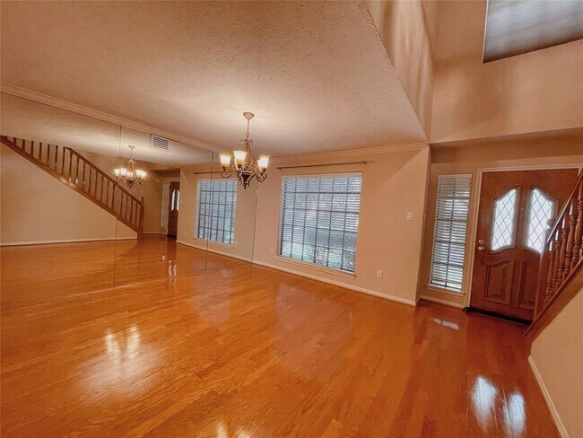 Building Photo - 3015 W Steepbank Cir