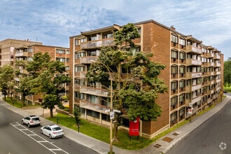 Building Photo - Z-PC