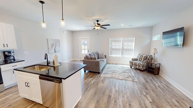 Building Photo - 2315 Gold Valley Dr