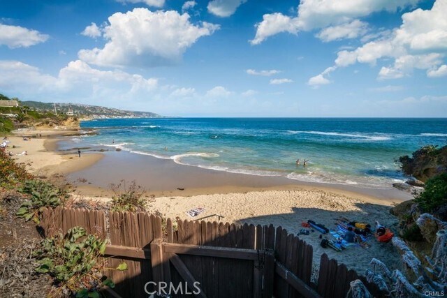 Building Photo - 1051 Marine Dr