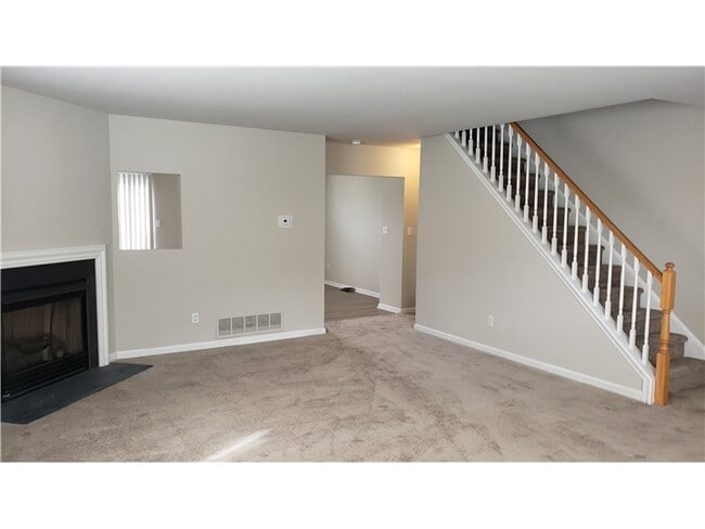 Building Photo - 21 Saddle Ridge Ct
