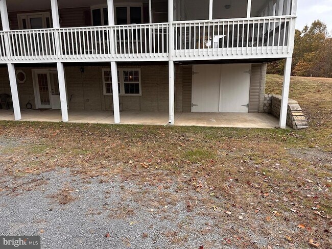 Foto del edificio - 2289 Potomac Rd