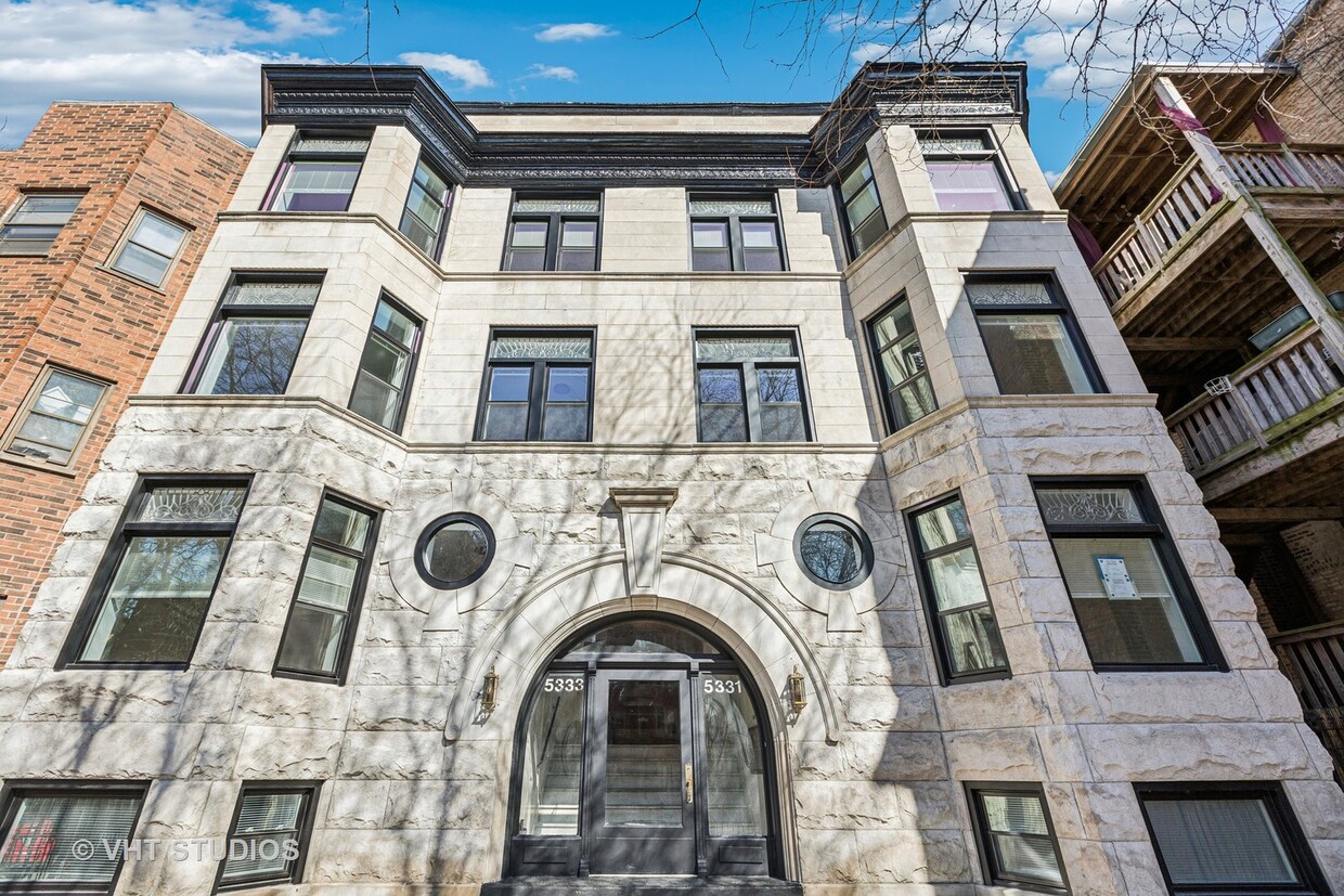 Primary Photo - 5331 N Kenmore Ave