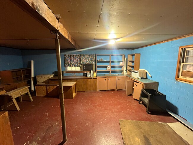 Foto del edificio - 66 Haywardville Rd