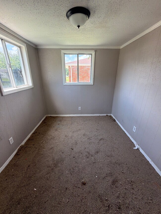 Foto del edificio - 329 Park Ln