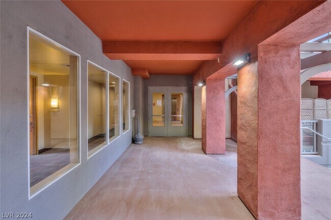 Foto del edificio - 51 E Agate Ave