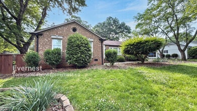Building Photo - 1902 Dickens Dr