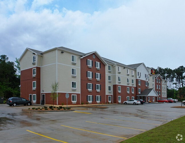 Corporate Housing in Daphne AL 11 Rentals
