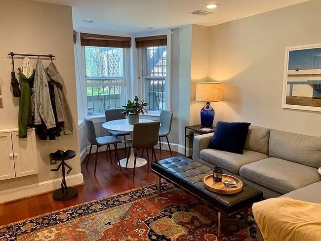 Photo - 638 Q St NW Townhome