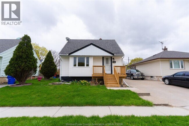 Building Photo - 1951 Larkin Rd