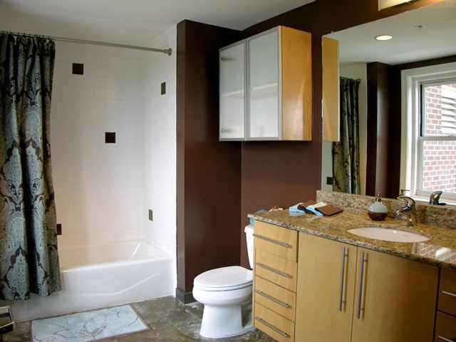 Foto del edificio - 329 E Colorado Blvd