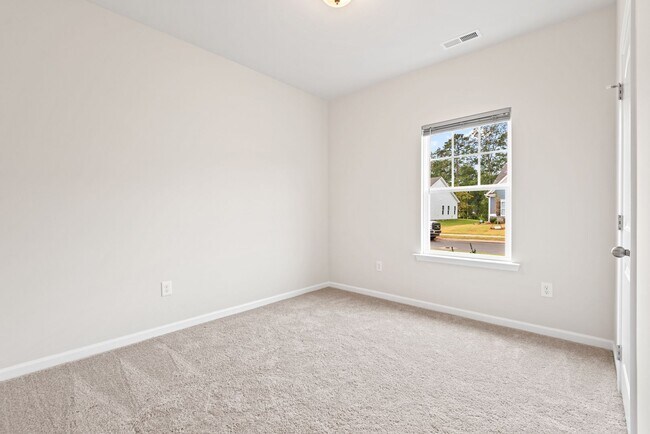 Foto del edificio - 519 Troy Dr