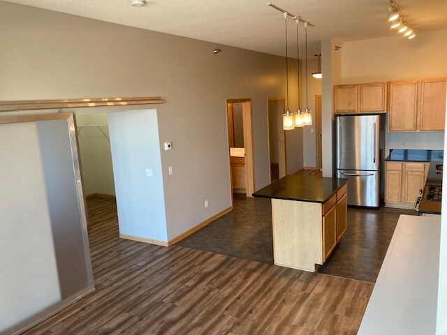 Foto del edificio - 2650 University Ave W