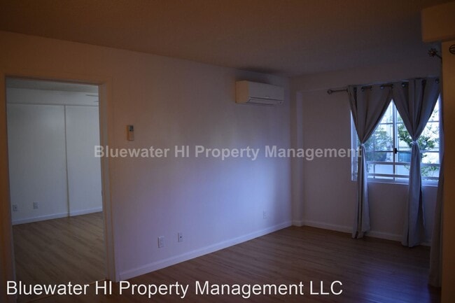 Building Photo - 3 br, 2 bath House - 1433 Kewalo St. #209