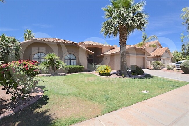 Building Photo - 510 S Lagoon Dr