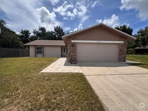Building Photo - 2660 Orangewood Ct