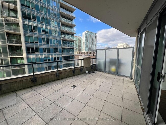 Photo du bâtiment - 51 E Liberty St