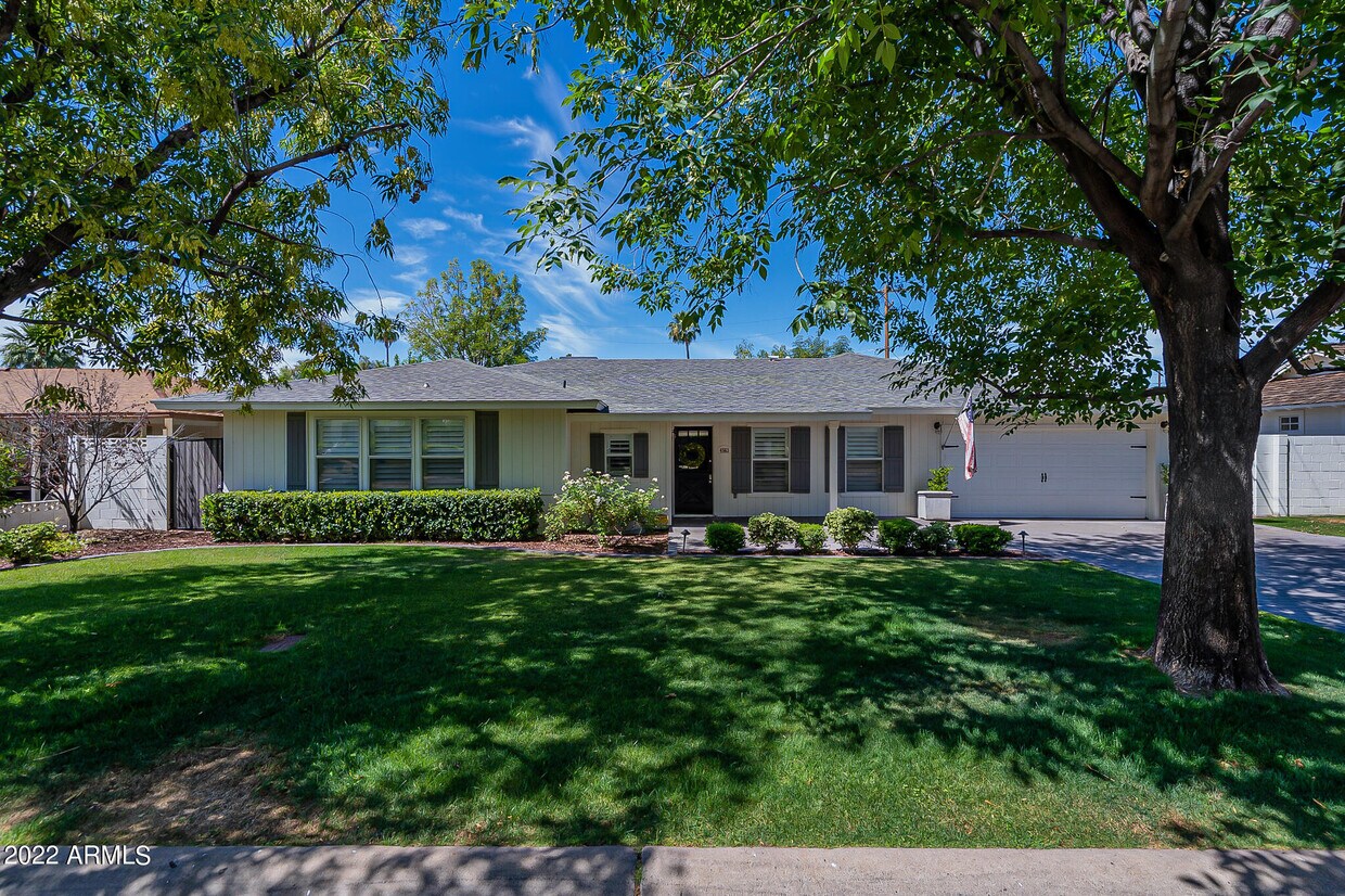 4563 E Calle Ventura, Phoenix, AZ 85018 House Rental in Phoenix, AZ