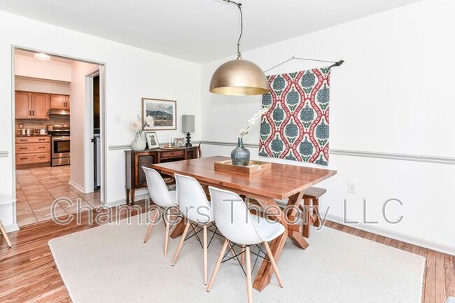 Building Photo - 11397 Bantry Terrace