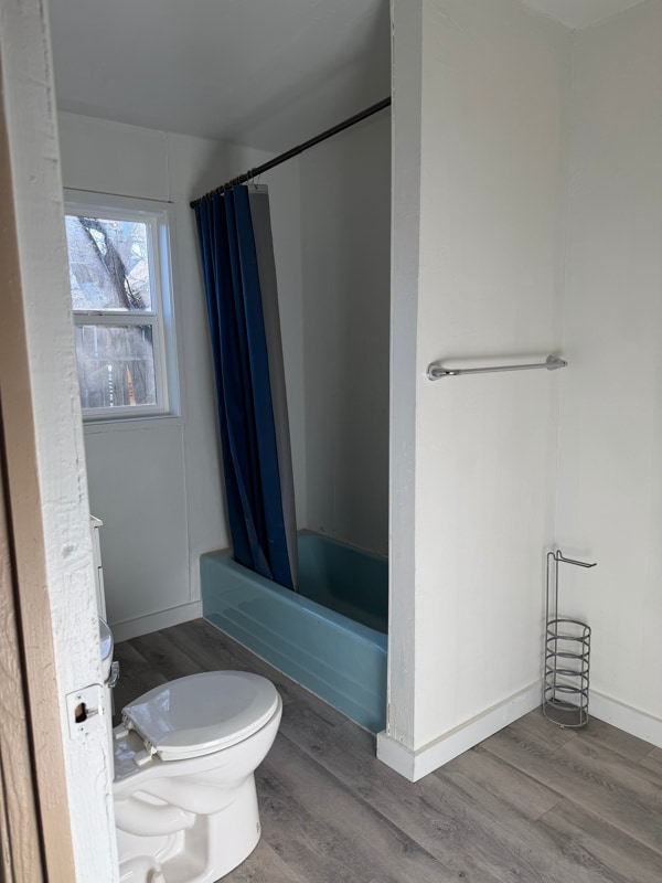 Building Photo - 713 S Billings Blvd