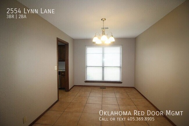 Building Photo - Large home for rent NW OKC