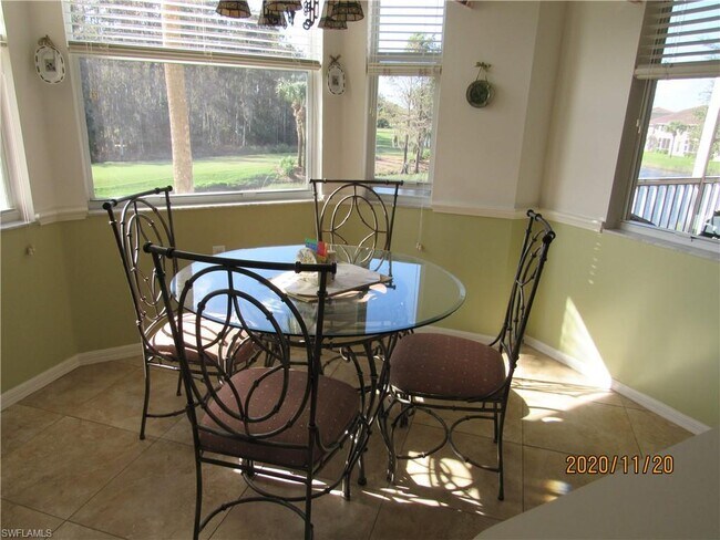 Building Photo - 10461 Washingtonia Palm Way