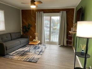 Building Photo - 127 Clearfield St