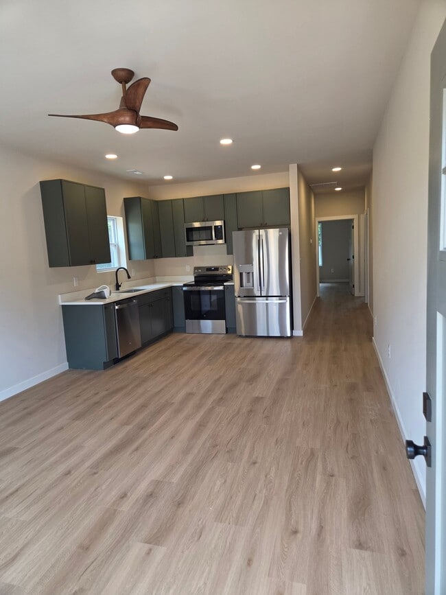 Photo - 5724 Wallwood Rd Apartment