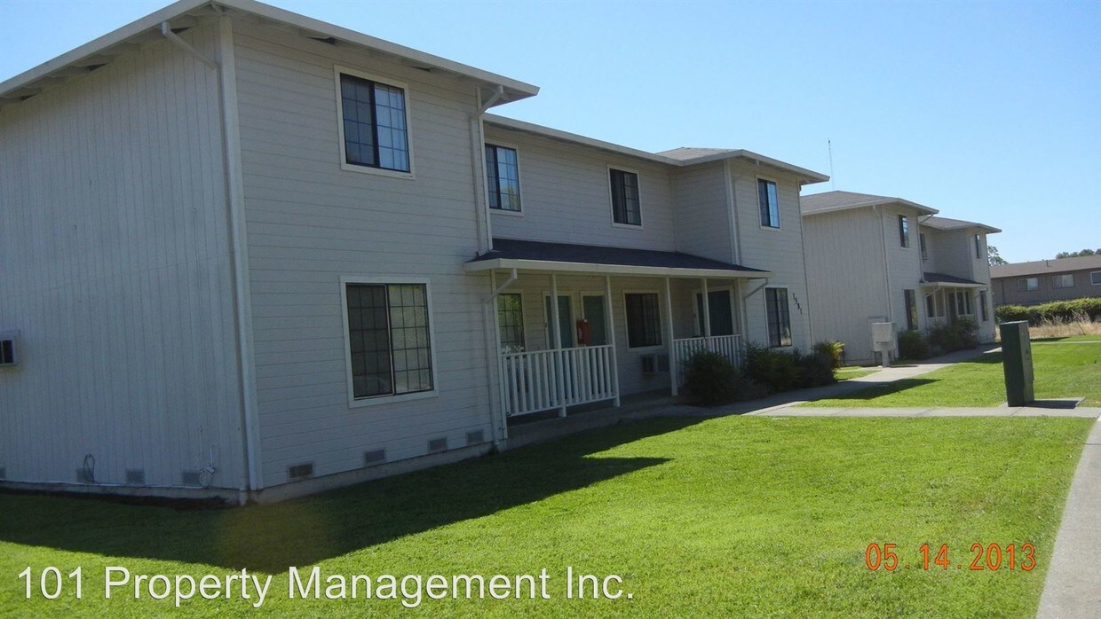 1581 N Bush St, Ukiah, CA 95482 Room for Rent in Ukiah, CA