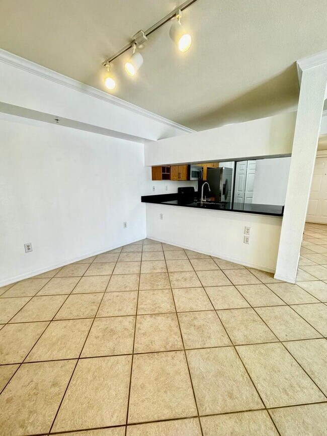 Foto del edificio - 6458 Emerald Dunes Dr