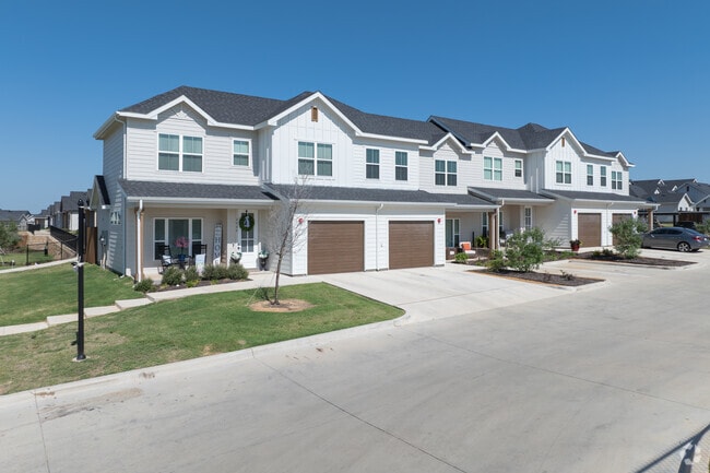 Exterior - LEO at Bethel Place Single Family Rental Homes