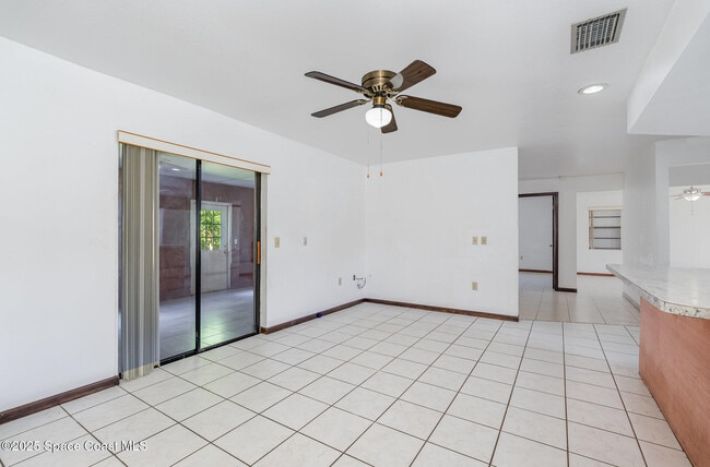 Foto del edificio - 178 Cinnamon Lake Cir