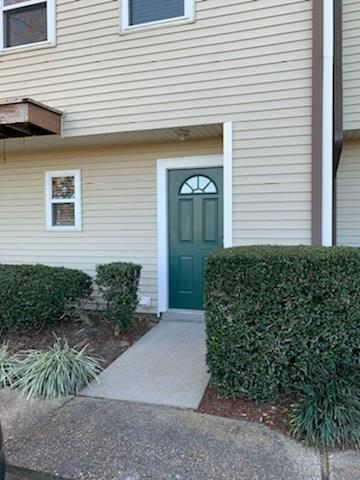 Foto principal - 1020 St Julien Dr