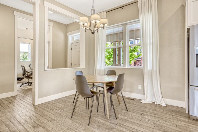 Foto del edificio - 5432 W 97th Pl